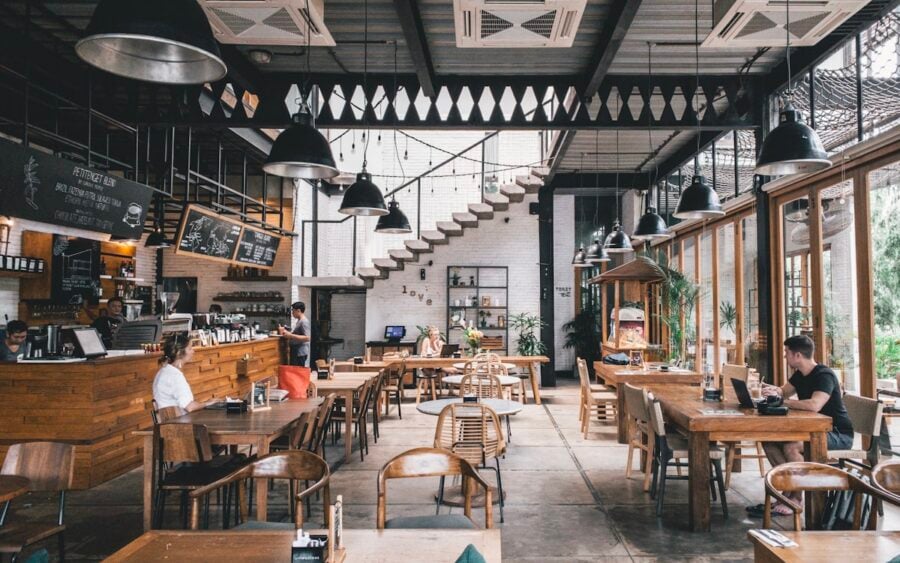 The Pleasures of the Unhurried Dinner Table: Food as Connection